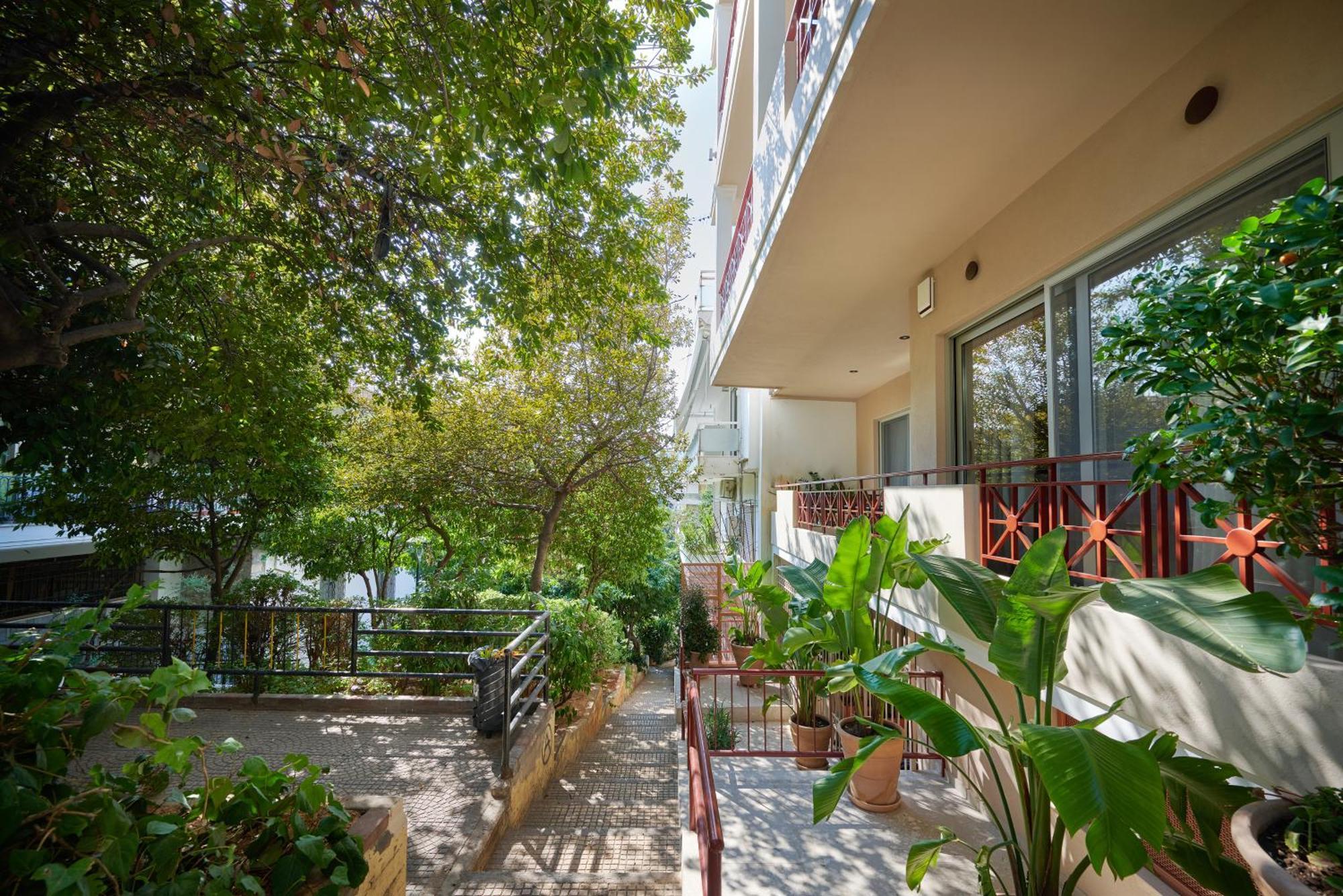 Rastoni Acropolis Uniquely Located Stylish Apartments Athens Exterior photo