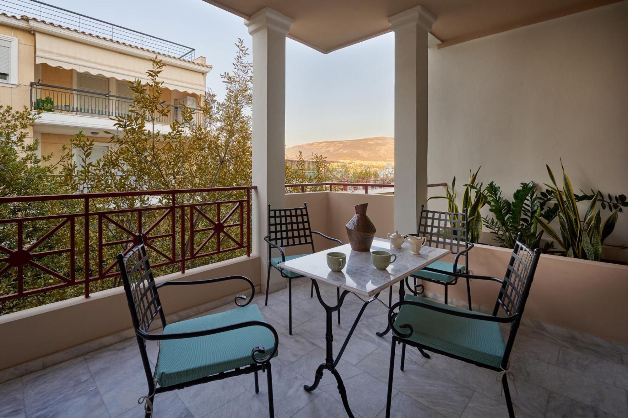 Rastoni Acropolis Uniquely Located Stylish Apartments Athens Exterior photo