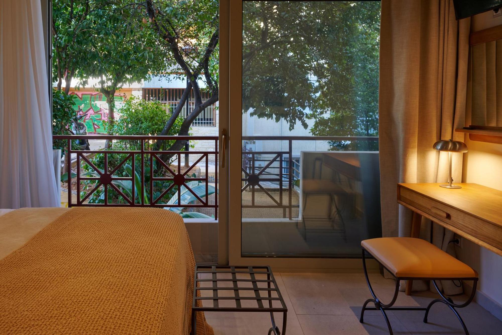 Rastoni Acropolis Uniquely Located Stylish Apartments Athens Exterior photo